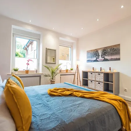 Stylisch - Ruhig - Gemuetlich - Zentral - Einladend Appartement Krefeld Buitenkant foto